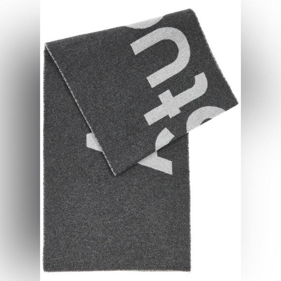 Acne Toronty Scarf - Picture 2 of 4